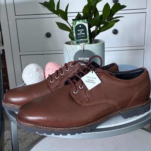 Cole Haan Midland Lug Plain Toe Leather Oxford - Picture 2 of 5